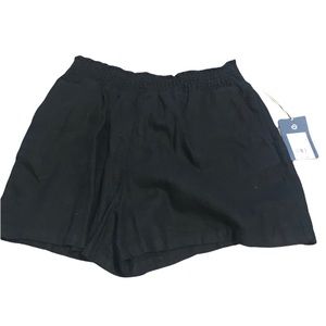 NWT black baggy shorts